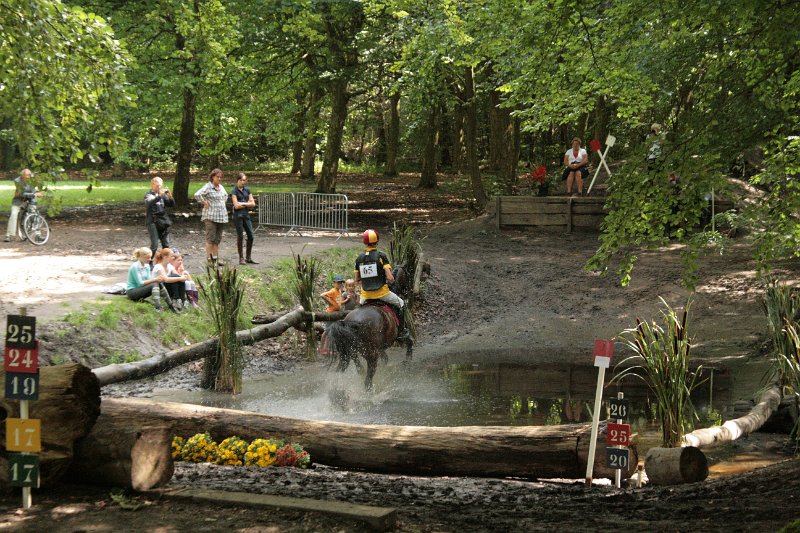 EBL_20110820_013343.JPG