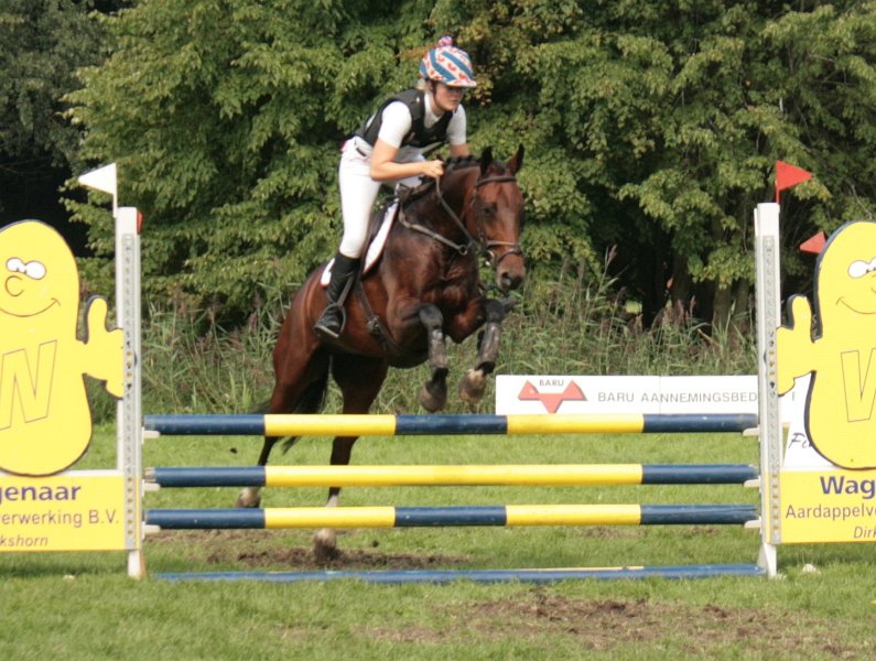 EBL_20110821_013521_v2.jpg