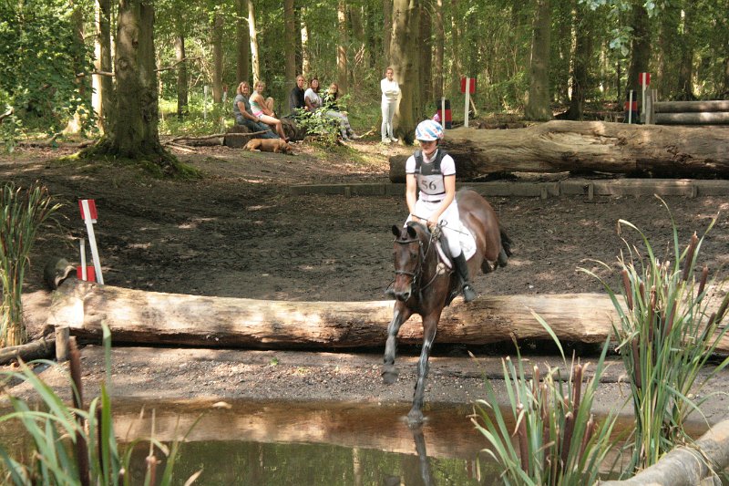 EBL_20110820_013300.JPG