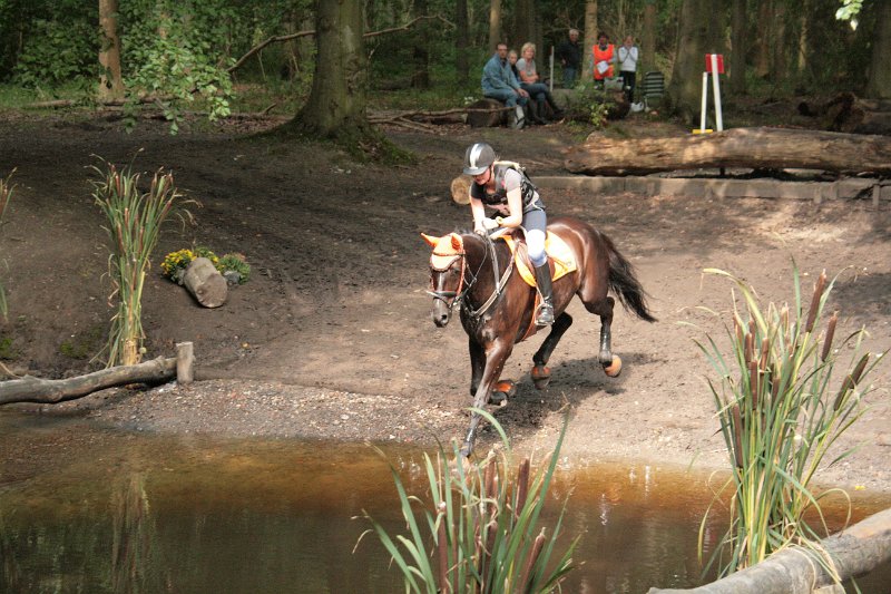 EBL_20110821_013466.JPG